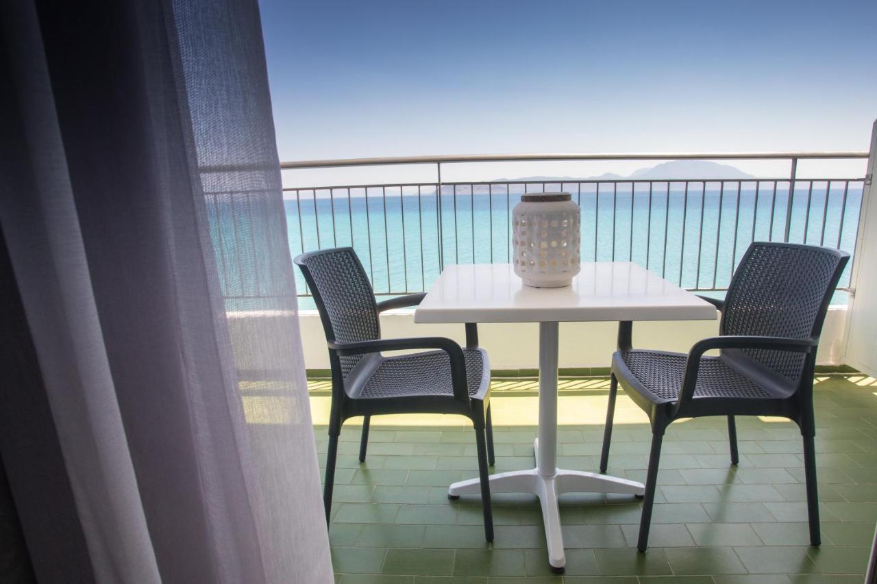 Marzi Boutique Hotel Nerántza Екстериор снимка