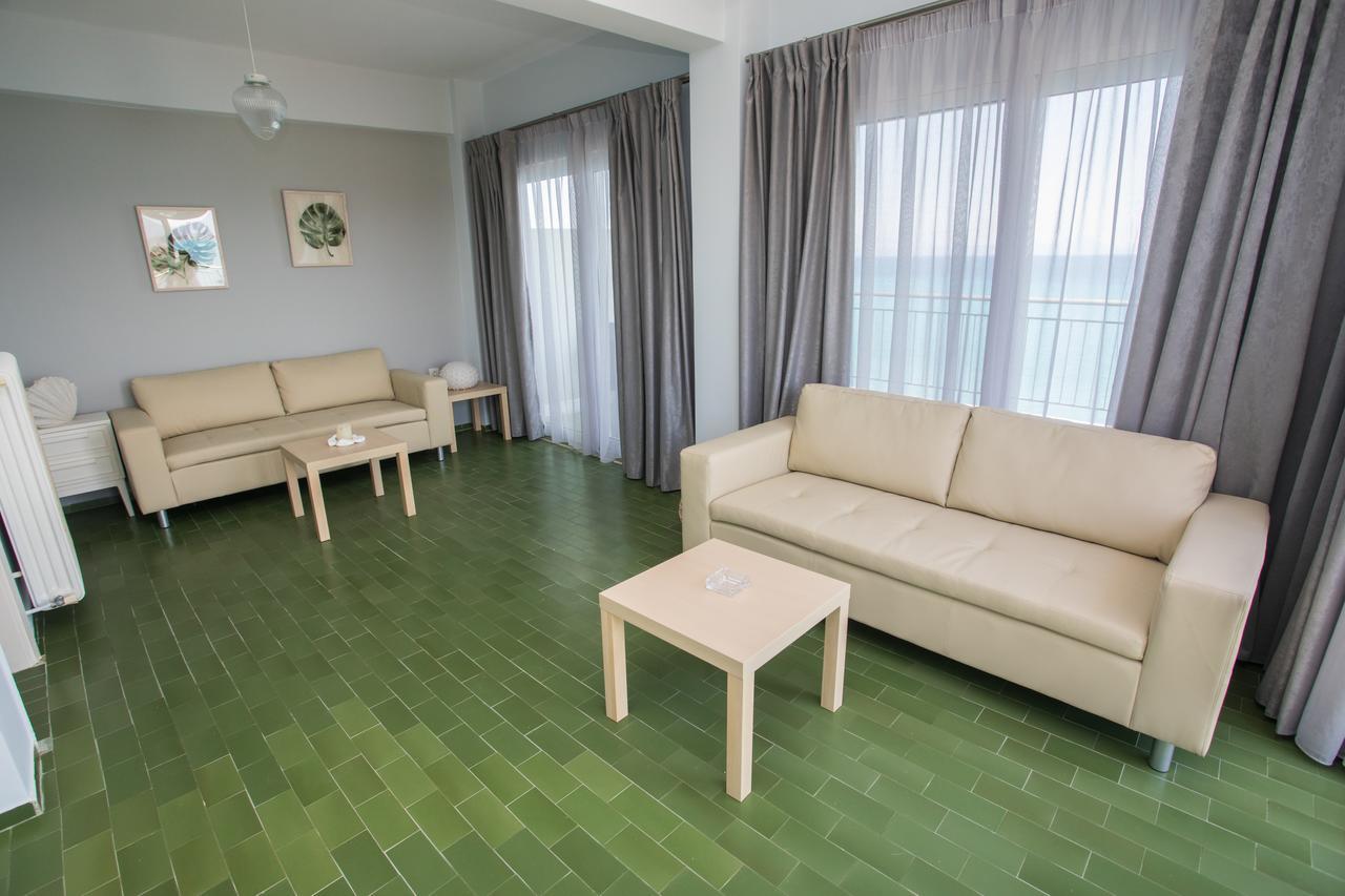 Marzi Boutique Hotel Nerántza Екстериор снимка