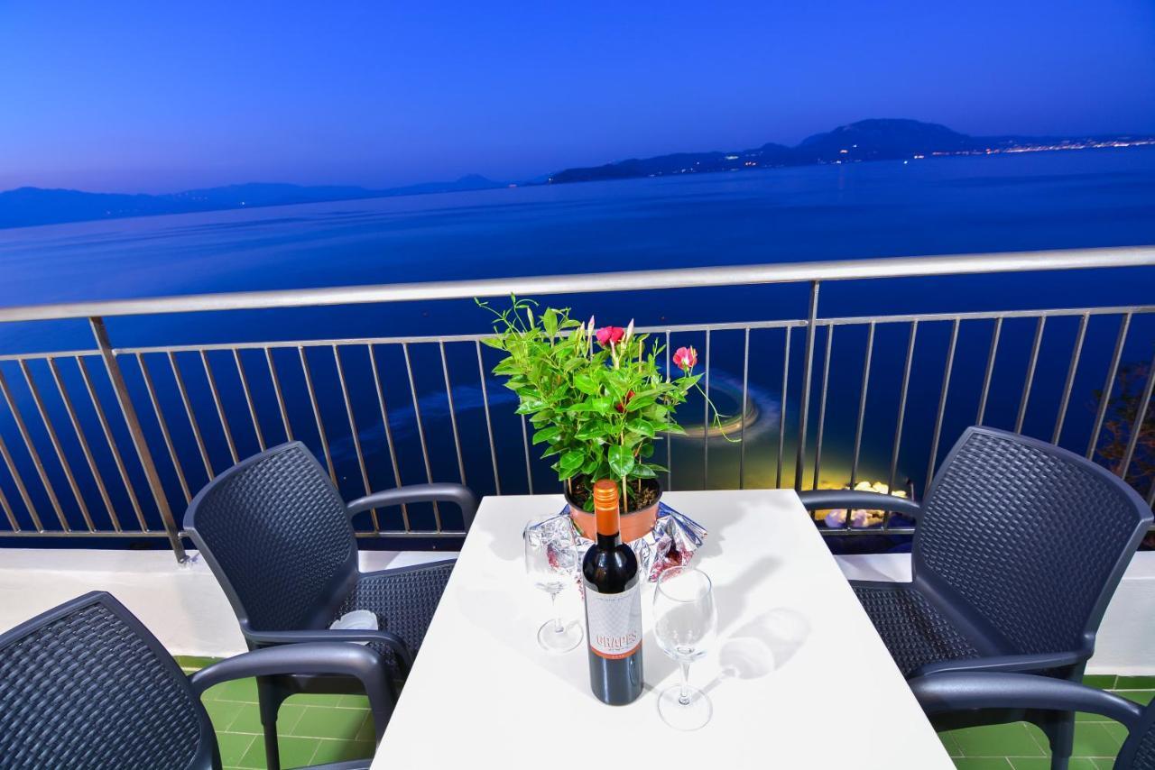 Marzi Boutique Hotel Nerántza Екстериор снимка